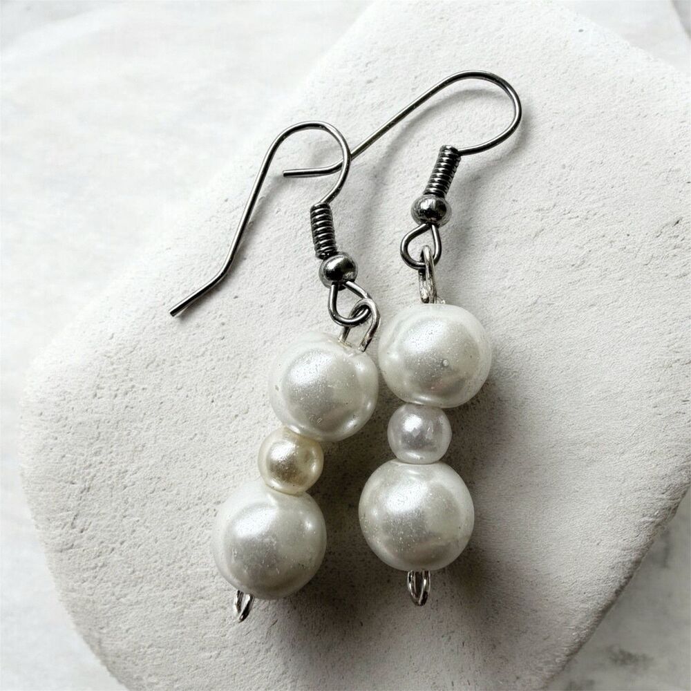 Vintage Classic Faux Pearl Drop Earrings Dangle White Bridal Minimalist Romantic